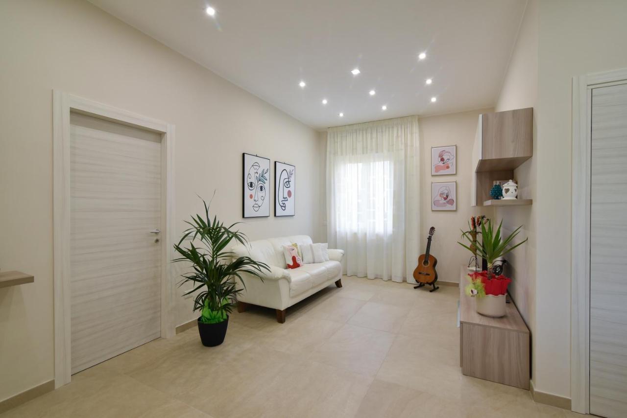 Apartament Virginia'S House Torre Annunziata Zewnętrze zdjęcie
