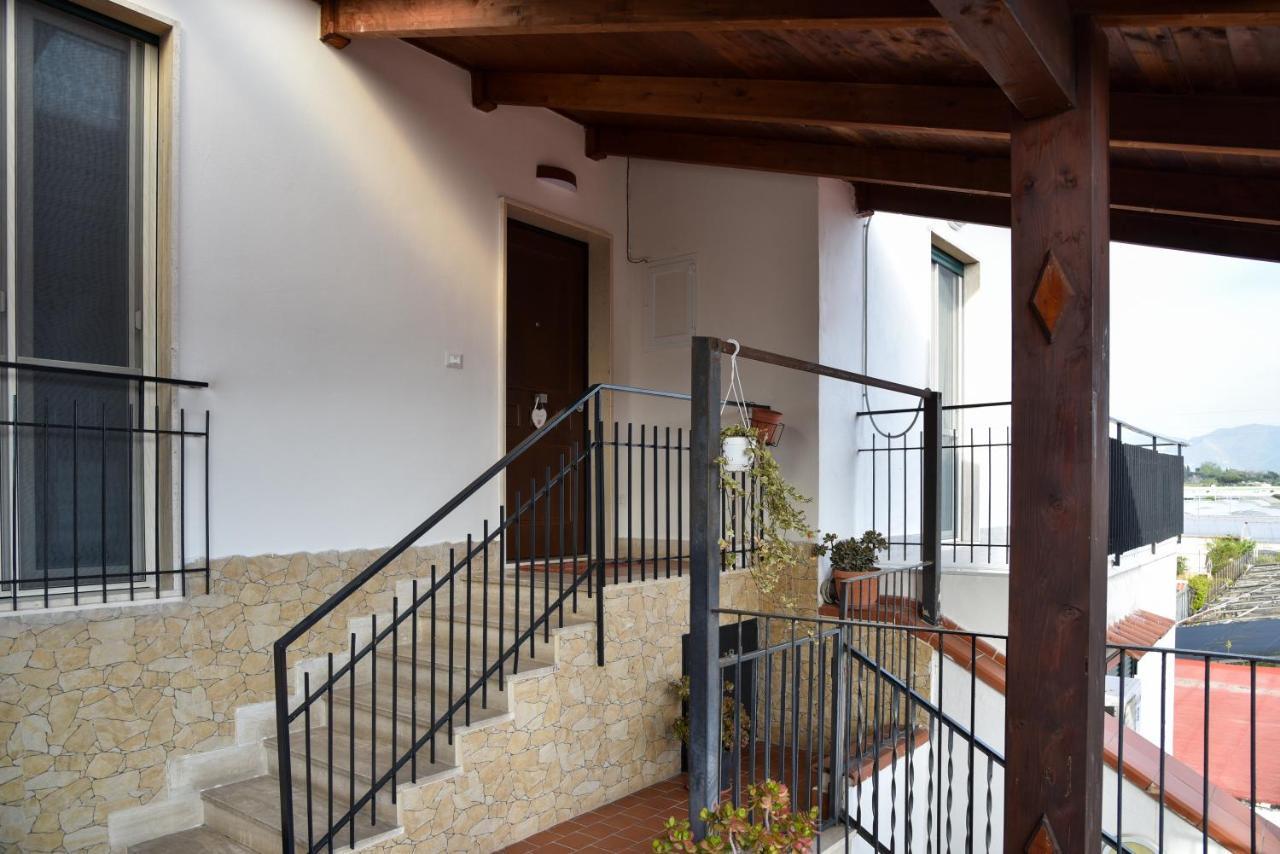 Apartament Virginia'S House Torre Annunziata Zewnętrze zdjęcie