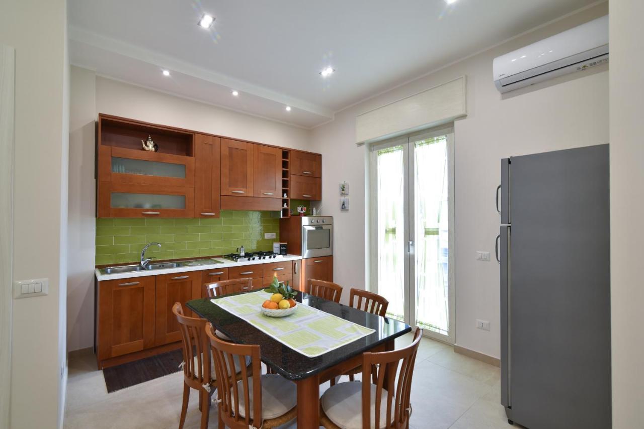 Apartament Virginia'S House Torre Annunziata Zewnętrze zdjęcie